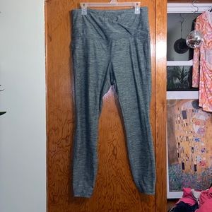 all in motion green heathered leggings